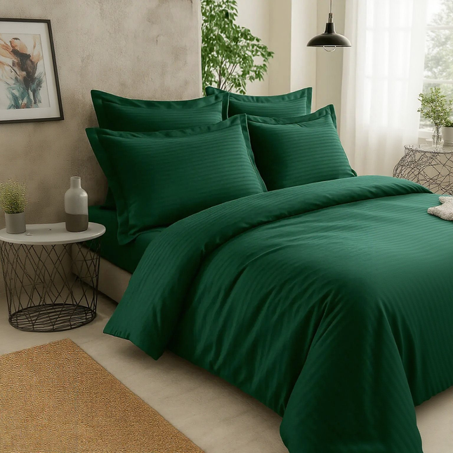 Parure de lit - vert emeraude - satin de coton à rayures soyeux et elégant-MaisonTextile